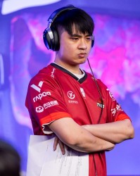 皇冠体育crown-🎮zhokiNg：2-0击败3DMAX就像做梦一样，Jee明天就归队了