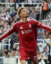 埃基蒂克在利物浦7场比赛打进4球，追平在巴黎33场进球数量