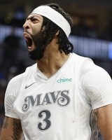 复出小试身手！浓眉出战27分钟两分球7中6砍12+6+3 正负值+12